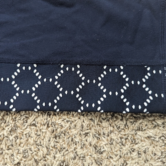 Athleta Cropped Leggings small - Picture 3 of 4